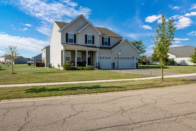 8717 Pebble Creek Court, House other with 4 bedrooms, 2 bathrooms and 3 parking in Wonder Lake IL | Image 2