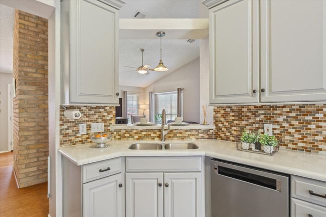 2203 Nathan Dr, House other with 4 bedrooms, 2 bathrooms and 3 parking in Austin TX | Image 15