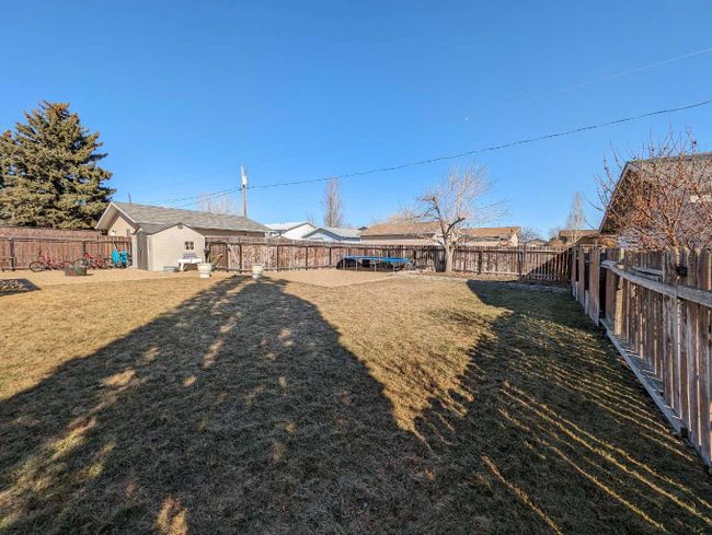 641 6 Street Se, Home with 5 bedrooms, 2 bathrooms and 6 parking in Redcliff AB | Image 49