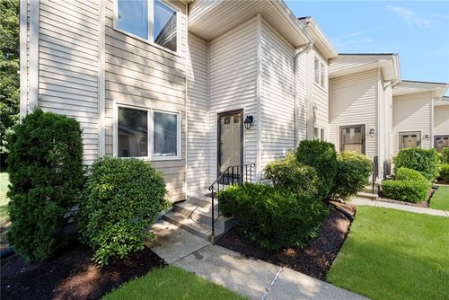 apt-101-500 E Greenwich Ave, West Warwick, RI, 02893-2369 | Card Image