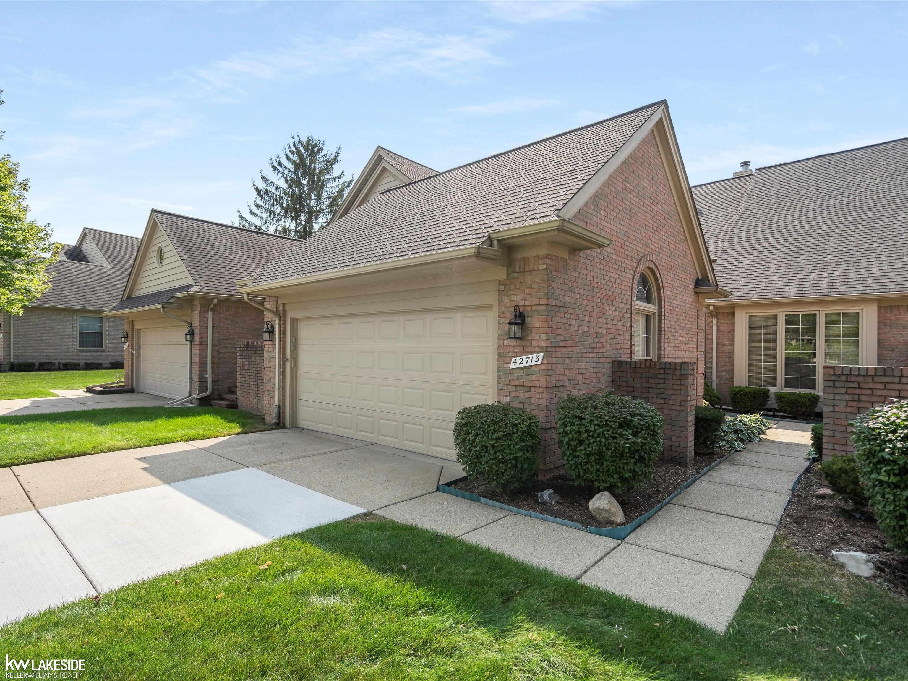 Jason Ct, Sterling Heights, MI 48313