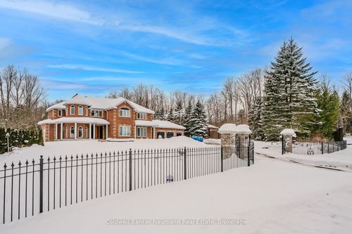 32 Forest Ridge Rd, Erin, ON, N0B1T0 | Card Image