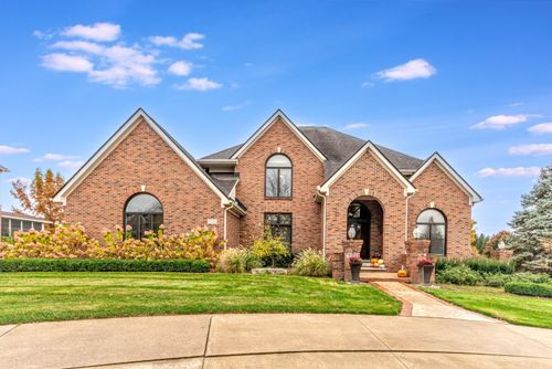 50045 Standish Ct, Plymouth, MI, 48170-2882 | Card Image