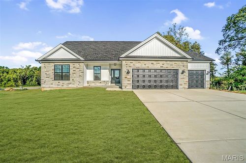 100-stb-100 Fiddler'S Close, Washington, MO, 63090 | Card Image