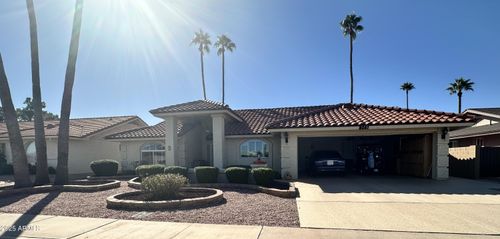 8041 E Lakeview Ave, Mesa, AZ, 85209-5187 | Card Image