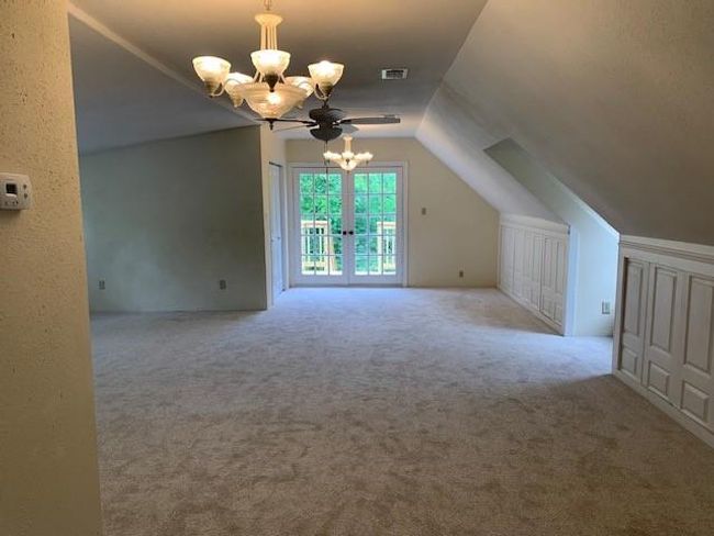 15025 Stagecoach Rd, House other with 5 bedrooms, 3 bathrooms and 1 parking in Stagecoach TX | Image 37