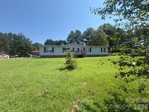 901 Grace Dr, Stanley, NC, 28164-4109 | Card Image