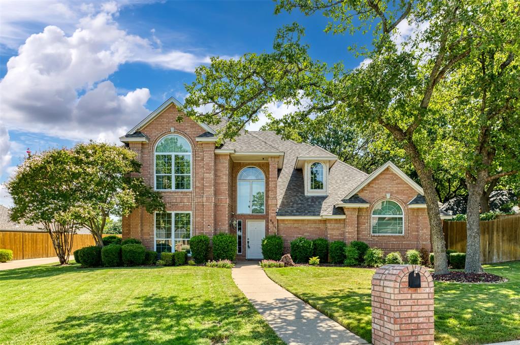 Hunter Cove Dr, Arlington, TX 76001