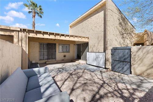 4304 Devlin Green Ct, Las Vegas, NV, 89110-4506 | Card Image