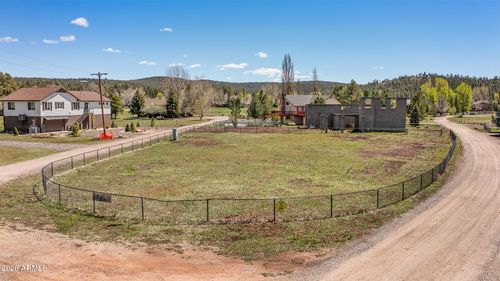 51-17795 S Hopi Rd, Munds Park, AZ, 86017-1216 | Card Image