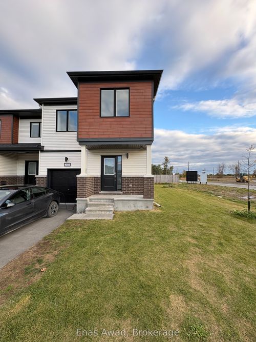 100 Robert Perry St, Kemptville, ON, K0G1J0 | Card Image