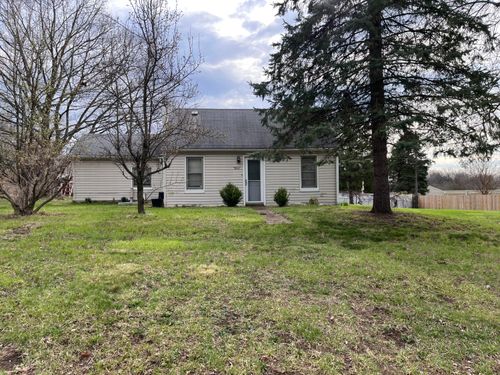 5061 Walsh Dr, Brighton, MI, 48114-8679 | Card Image