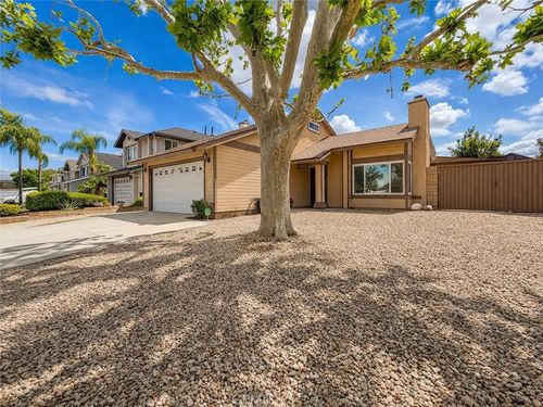 27640 Quincy St, Castaic, CA, 91384-3502 | Card Image