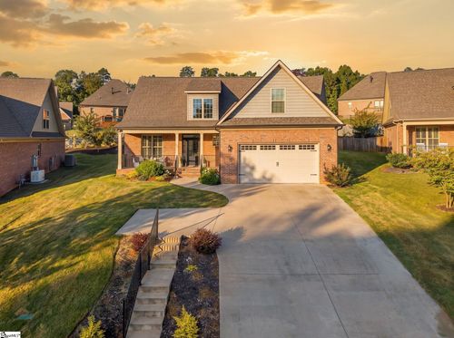 212 Roberts Meadow Loop, Spartanburg, SC, 29307 | Card Image