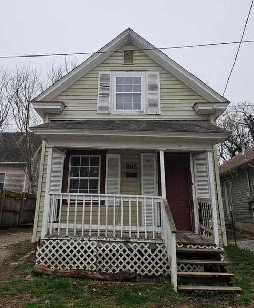 908 W Harrison St, Springfield, MO, 65806-2823 | Card Image