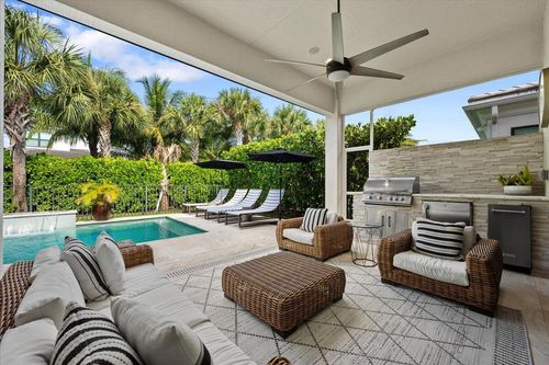 13113 Faberge Pl, Palm Beach Gardens, FL, 33418-5610 | Card Image