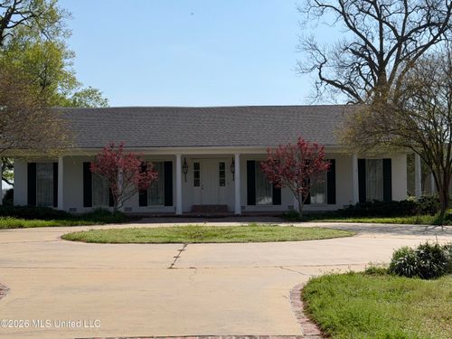693 Highway 569, Ferriday, LA, 71334-4447 | Card Image
