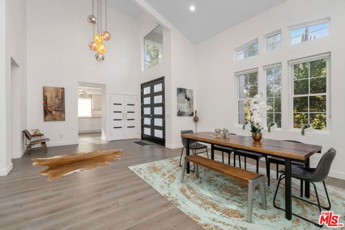 14632 Valley Vista Blvd, Sherman Oaks, CA, 91403 | Card Image
