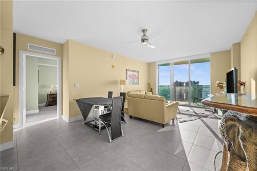 2702-3000 Oasis Grand Blvd, FORT MYERS, FL, 33916-1644 | Card Image