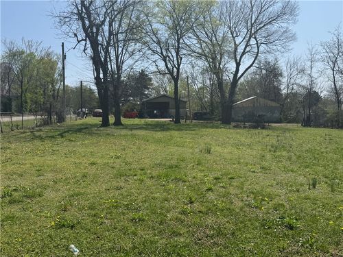 420 S Cherokee St, Stilwell, OK, 74960-4412 | Card Image