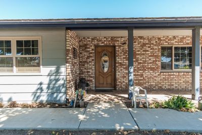 23064 Avenue 178, House other with 3 bedrooms, 2 bathrooms and null parking in Porterville CA | Image 3