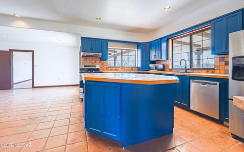 1151 E Border Road, Bisbee, AZ, 85603 | Card Image