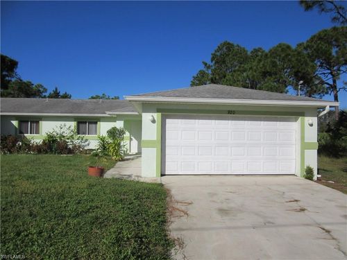 922 Eisenhower Blvd, Lehigh Acres, FL, 33974-3604 | Card Image