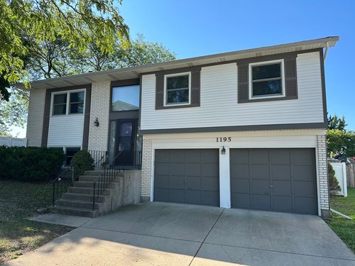 1195 Old Timber Ct, Hoffman Estates, IL, 60192-1119 | Card Image