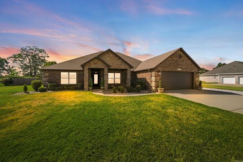 13113 Secretariat Dr, Scott, AR, 72142-9717 | Card Image