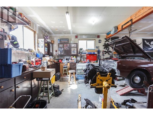 6655 Cosens Bay Rd, House other with 7 bedrooms, 5 bathrooms and 8 parking in Coldstream BC | Image 75