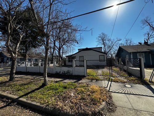 5118 Ash Lane, Dallas, TX, 75223 | Card Image