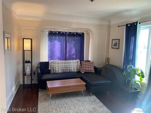 3342 Buckingham Ave, Berkley, MI, 48072-1367 | Card Image