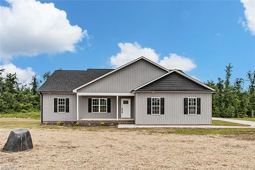 3287 Fox Dr, Asheboro, NC, 27205 | Card Image