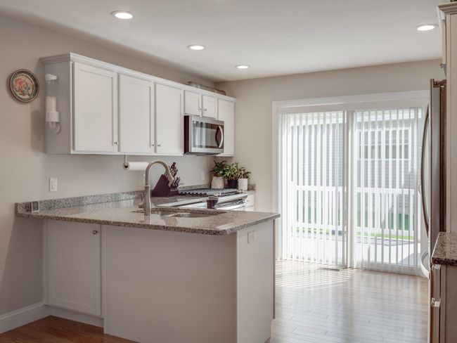 15 Pasture Ln, Condo with 2 bedrooms, 2 bathrooms and null parking in Nashua NH | Image 11