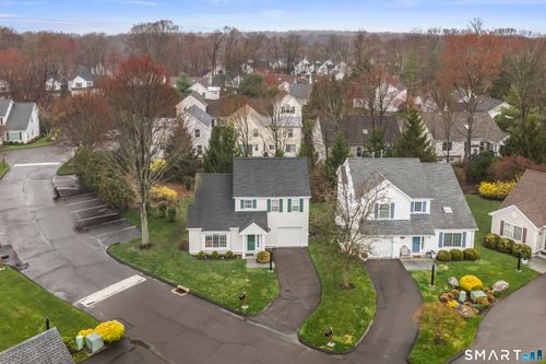 40-95 Intervale Road, Stamford, CT, 06905 | Card Image