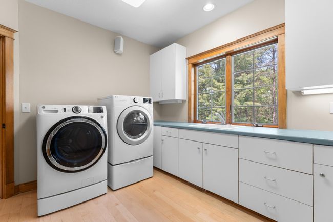 Main fl laundry | Image 24