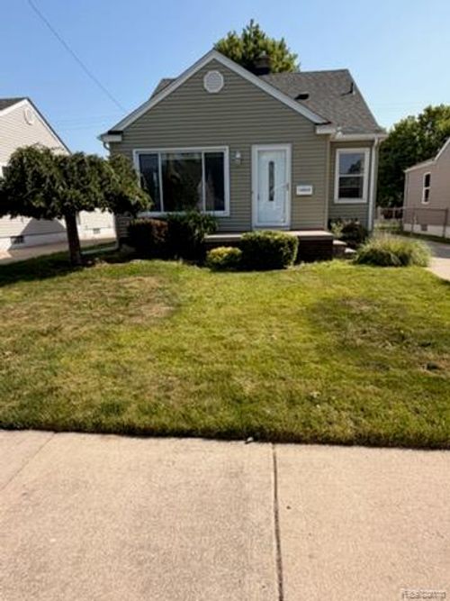 14650 College Ave, Allen Park, MI, 48101-3067 | Card Image