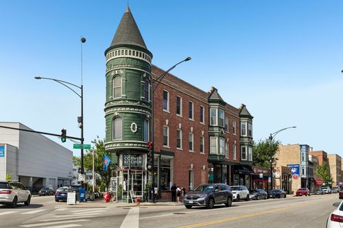 3-2202 N Clybourn Ave, CHICAGO, IL, 60614-3012 | Card Image