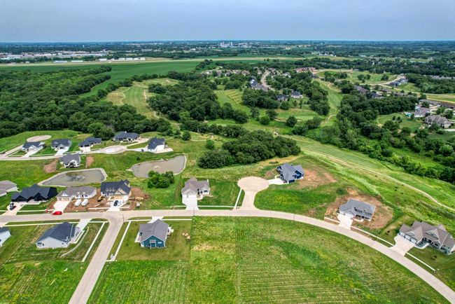 2980 Hickory Cir, Home with 0 bedrooms, 0 bathrooms and null parking in Pella IA | Image 5
