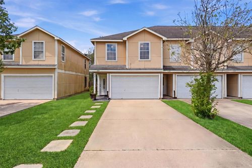 527 Solomon Ln, Brookshire, TX, 77423-9318 | Card Image
