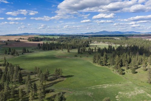 32312 S North Pine Creek Rd, Spangle, WA, 99031-5024 | Card Image