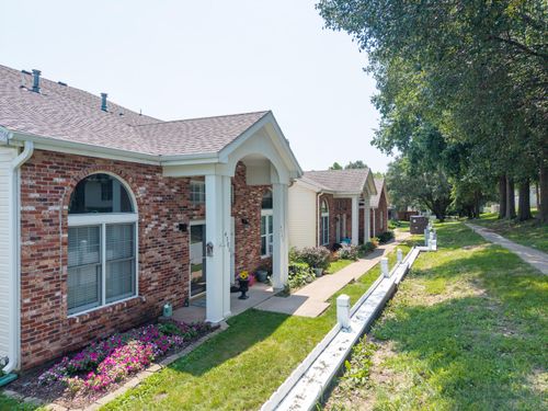4703 Brandon Woods St, COLUMBIA, MO, 65203-7180 | Card Image