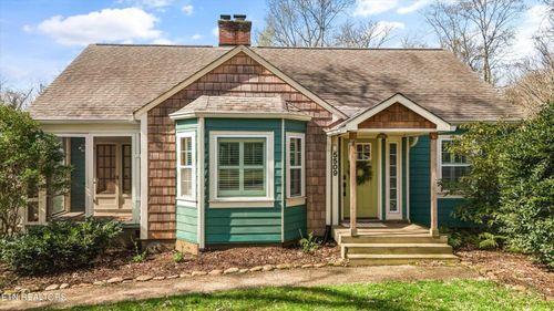 5509 Dogwood Rd, Knoxville, TN, 37918-4221 | Card Image