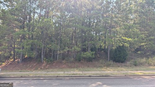 6 Balmoral Ct, Macon, GA, 31210-7442 | Card Image
