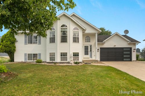 2491 Crystal Meadows St Se, Caledonia, MI, 49316-7831 | Card Image