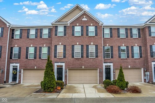 992 Bard Ln, Carmel, IN, 46032-1072 | Card Image