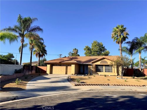 4238 Brookside, Hemet, CA, 92545 | Card Image