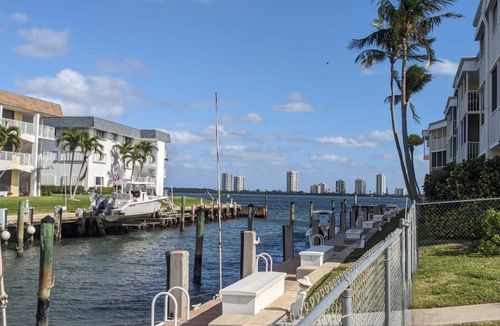 apt-208-131 Doolen Ct, North Palm Beach, FL, 33408-5634 | Card Image