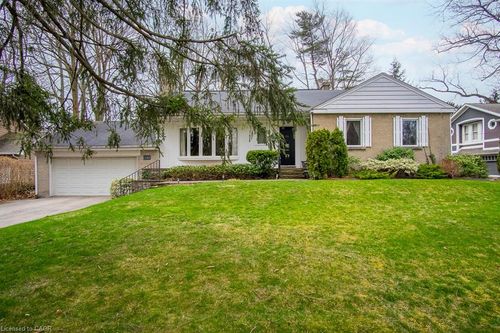 142 Balsam Dr, Oakville, ON, L6J3X5 | Card Image