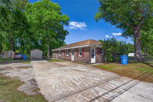 908 Poplar Ave, Chesapeake, VA, 23323-5913 | Card Image